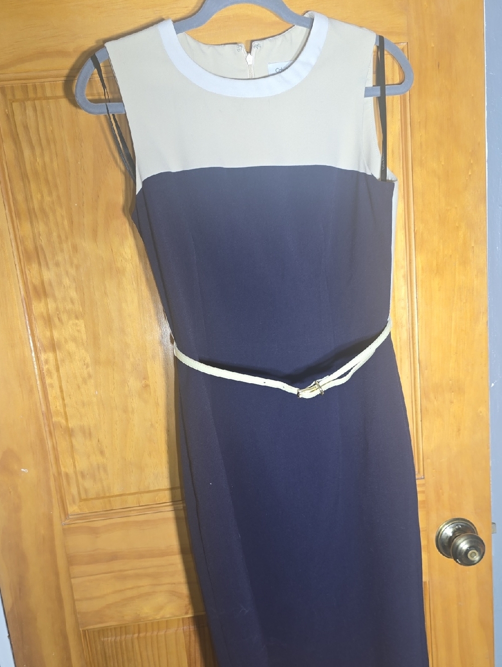 Calvin Klein Navy and Cream Sleeveless Sheath Dress with White Trim Size 4